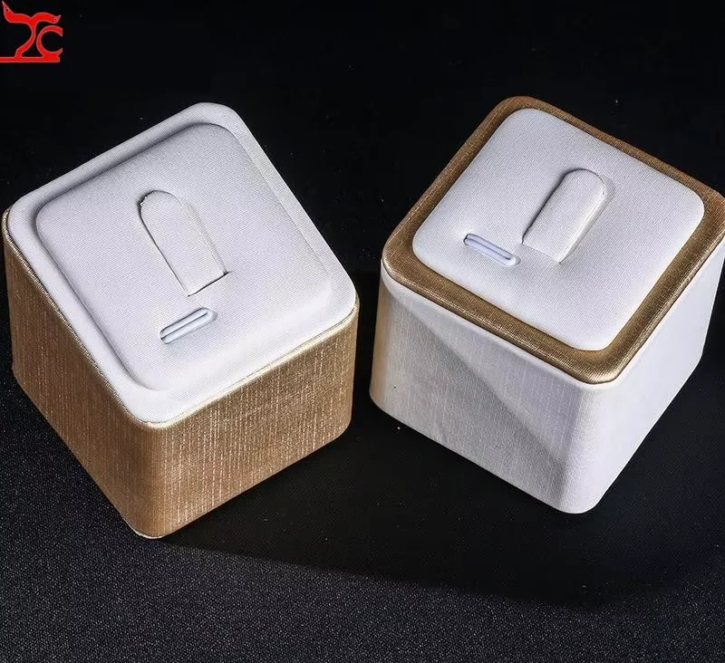 

Ring display Stand Pu leather Ring organizer rack 5*5cm Jewelry counter display props Ring Holder
