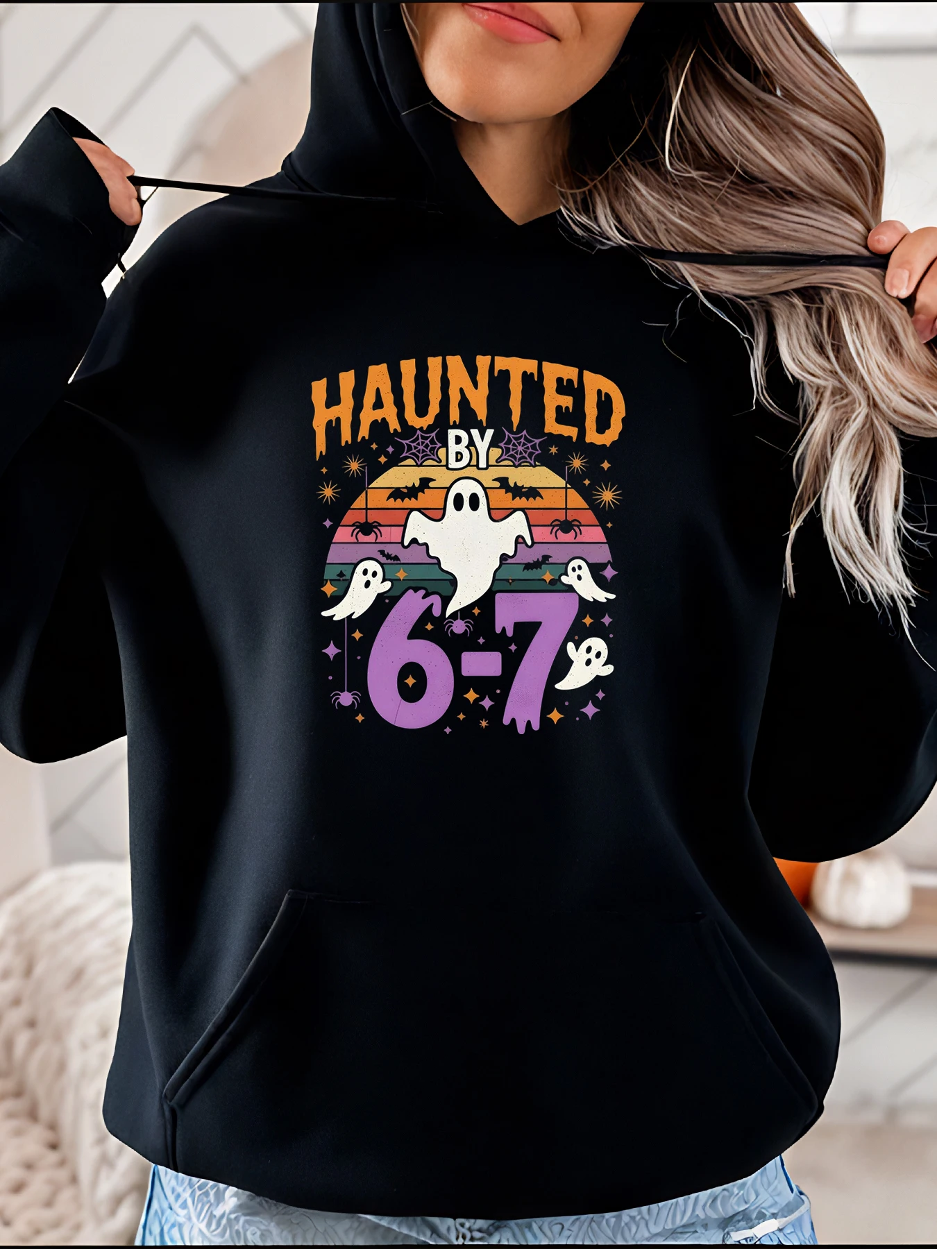 

Haunted by 6-7 Ghosts Halloween Print Hoodie Women's Casual Sweatshirt Autumn Winter Costume Party Outfit