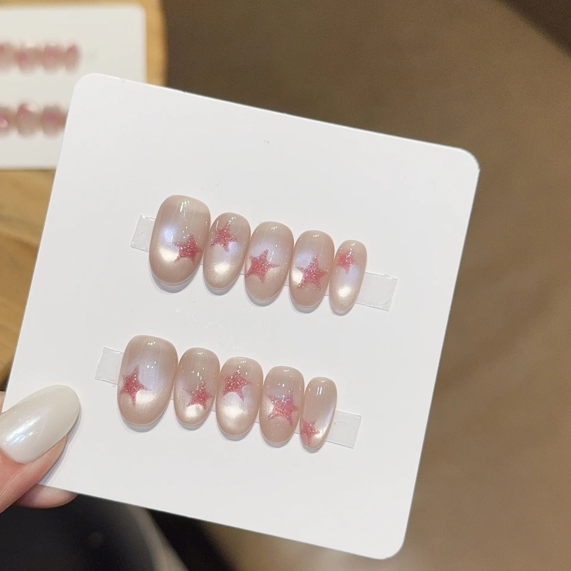 

10pcs Handmade Short Oval Press On Nails Nude Pink Cat Eye Sparkling Stars Design Sweet Cute Fake Nails Wearable Nails Art Tips