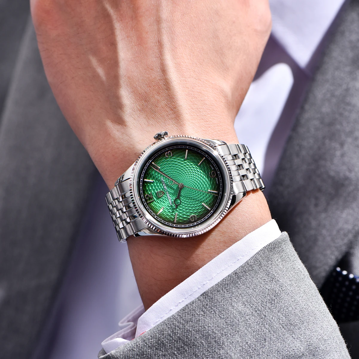 2026 New Men Quartz Watch PAGANI DESIGN 40MM Retro Green Ripple Watch Mens Luxury Watch For Men AR Sapphire Crystal Stainless Steel Business Bracelet Clock Hombre EU Local Shipping