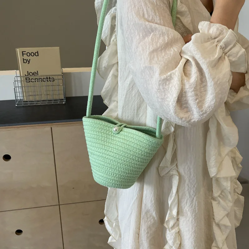 2024 New Fashion Cotton Rope Weaving Women Vacation Beach Bucket Shoulder Crossbody Bag