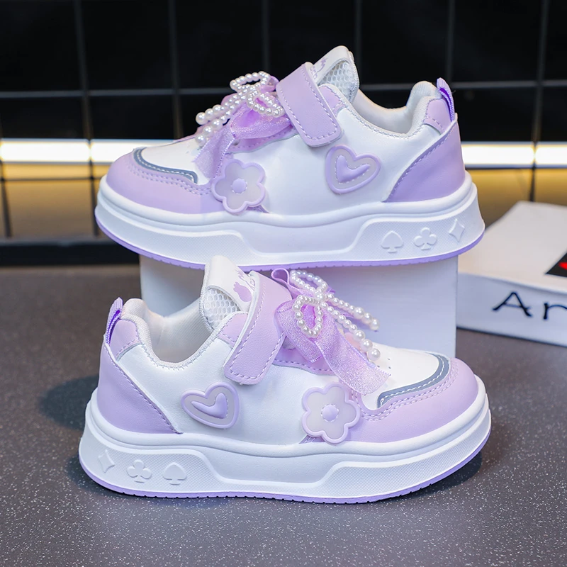 Girls' Thick-soled Non-slip Princess Leisure Sports Shoes Spring and Autumn New Bow Beaded Decorative Light Sports Shoes.