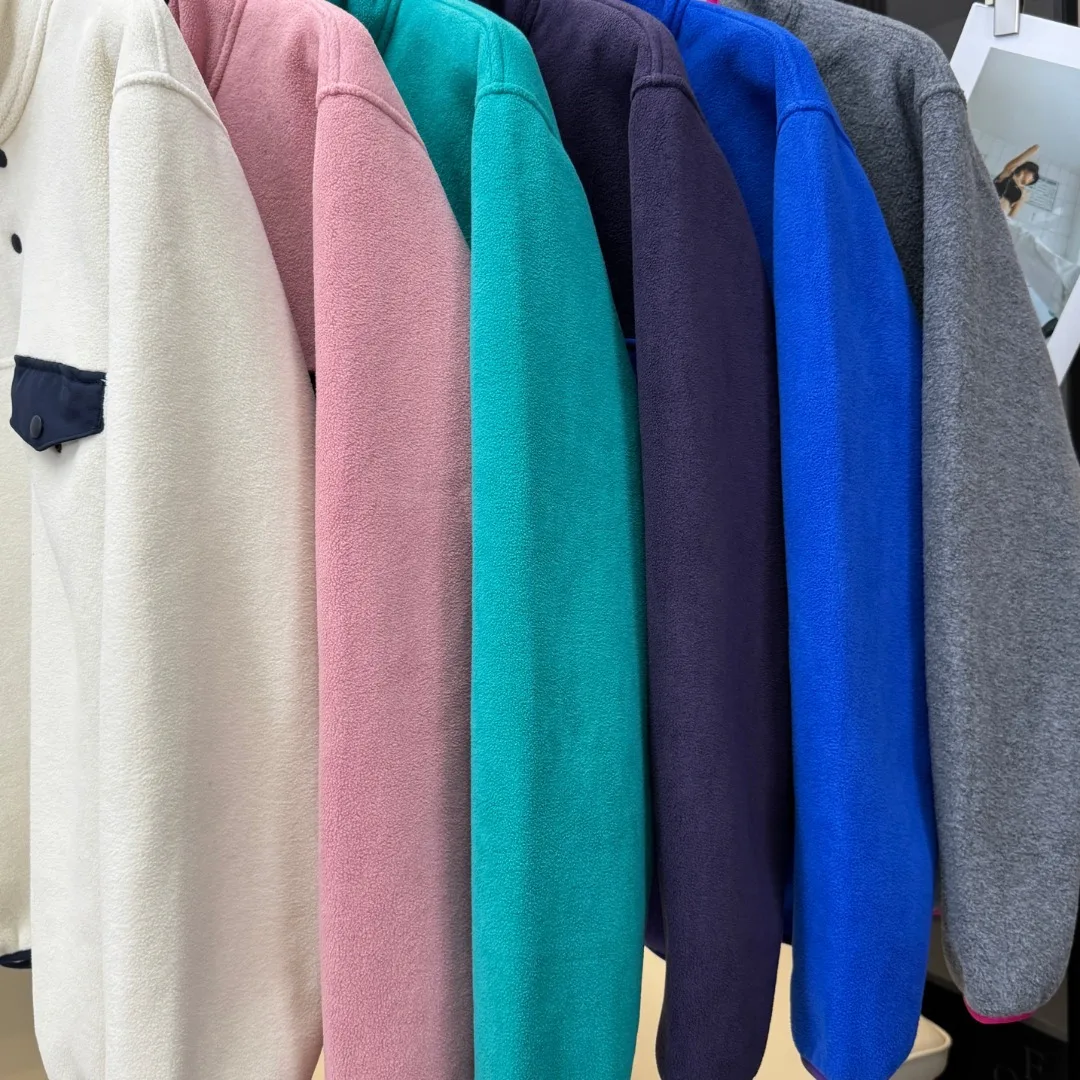 2026 Outdoor-Radsport- und Wanderjacke für Paare mit Farblich Abgestimmtem Patchwork-Design, Stehkragen und Fleece-Futter – Detail 6