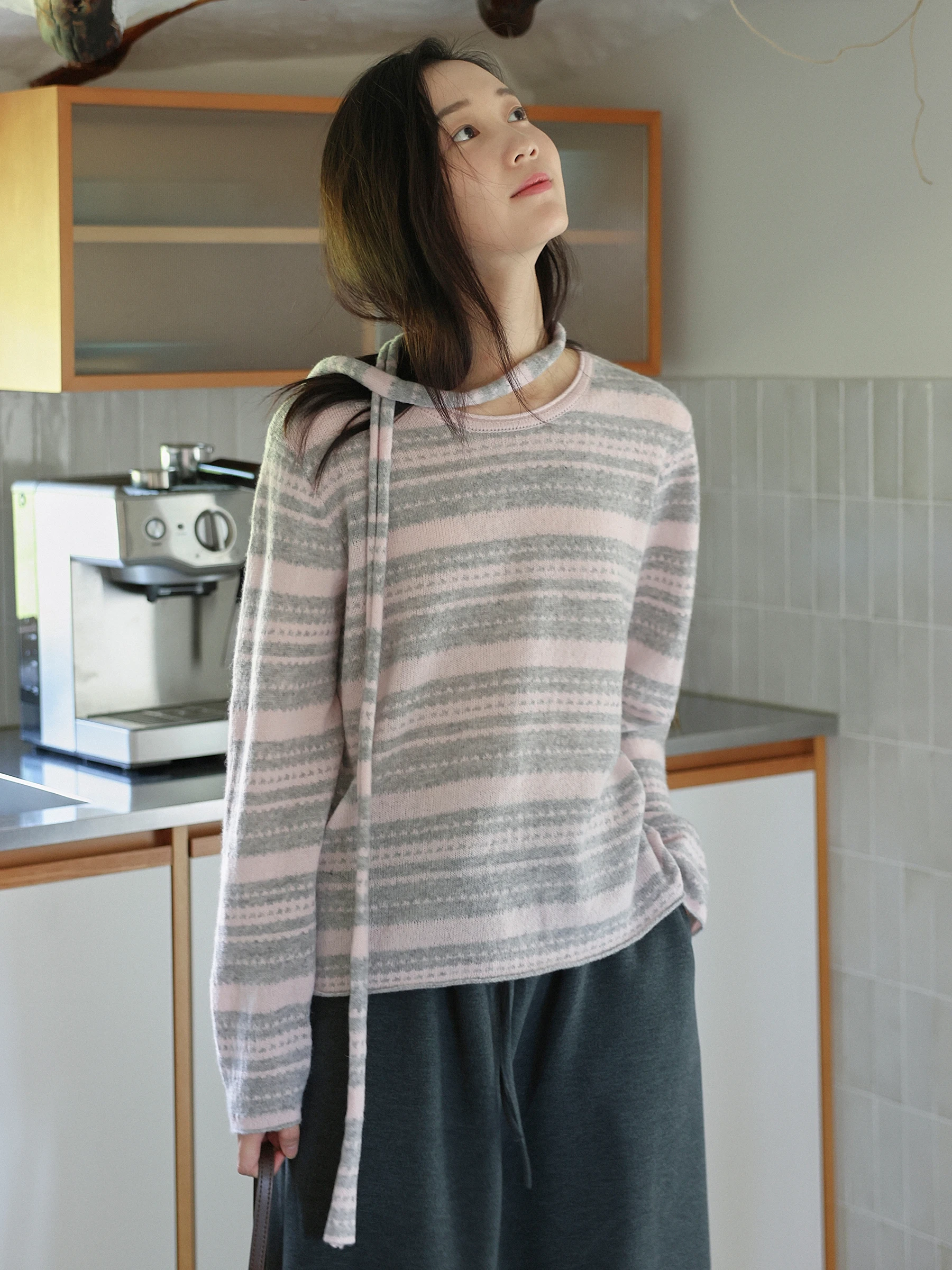 

Женский свитер MUNNS из высококачественной шерсти, вязаный, в полоску, с узлами, круглым вырезом, мягкий, свободный, в стиле колор-блок, повседневный топ