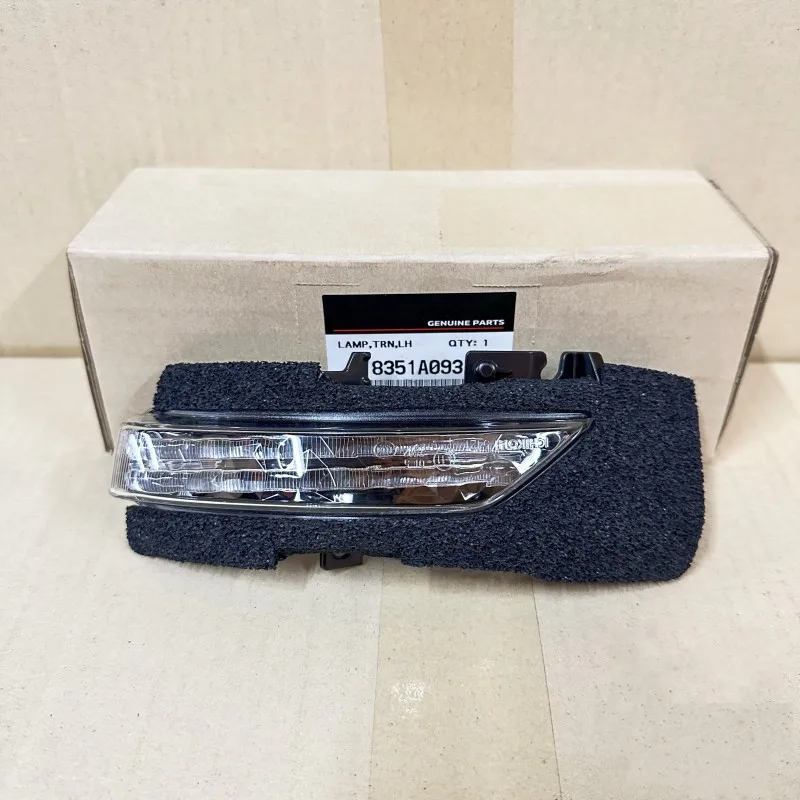 Genuine Car Side Rearview Mirror LED Turn Signal Light Repeater Lamp 8351A093 For Mitsubishi Pajero Montero Sport 3 L200 2017-20