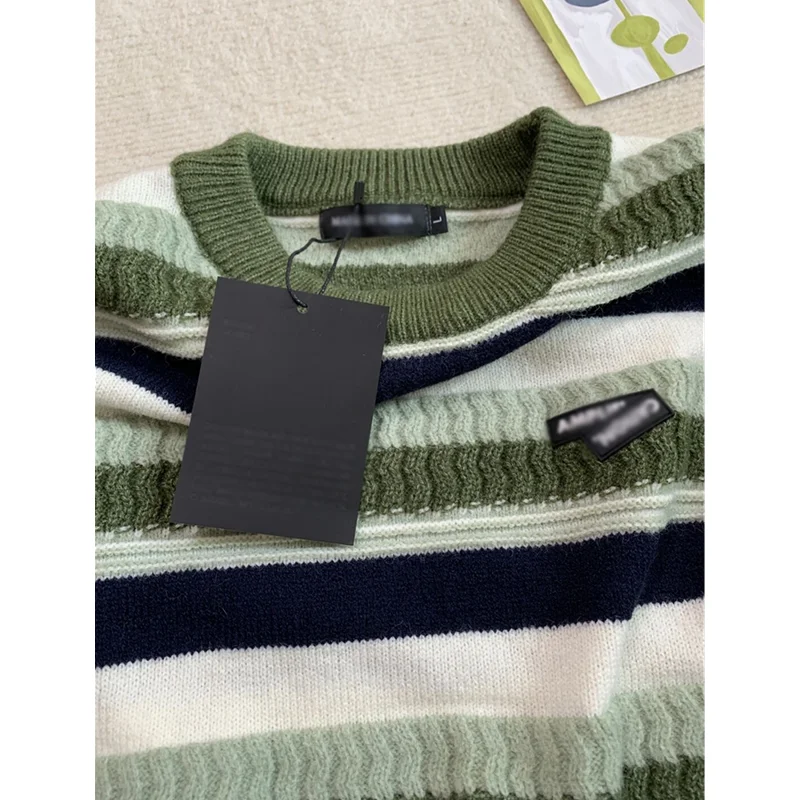 Women's Fashion New Design Sense Stripe Round Neck Long Sleeves Knitted Sweater Temperament Versatile Comfortable Blouse Autumn