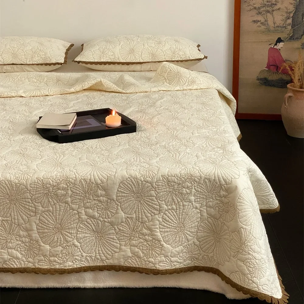 100% Cotton Heavyweight Quilted Bedspread 3Pc Set - Non-Slip Fitted Sheet, Summer Quilt Coverlet, Simple Stylish All-Season