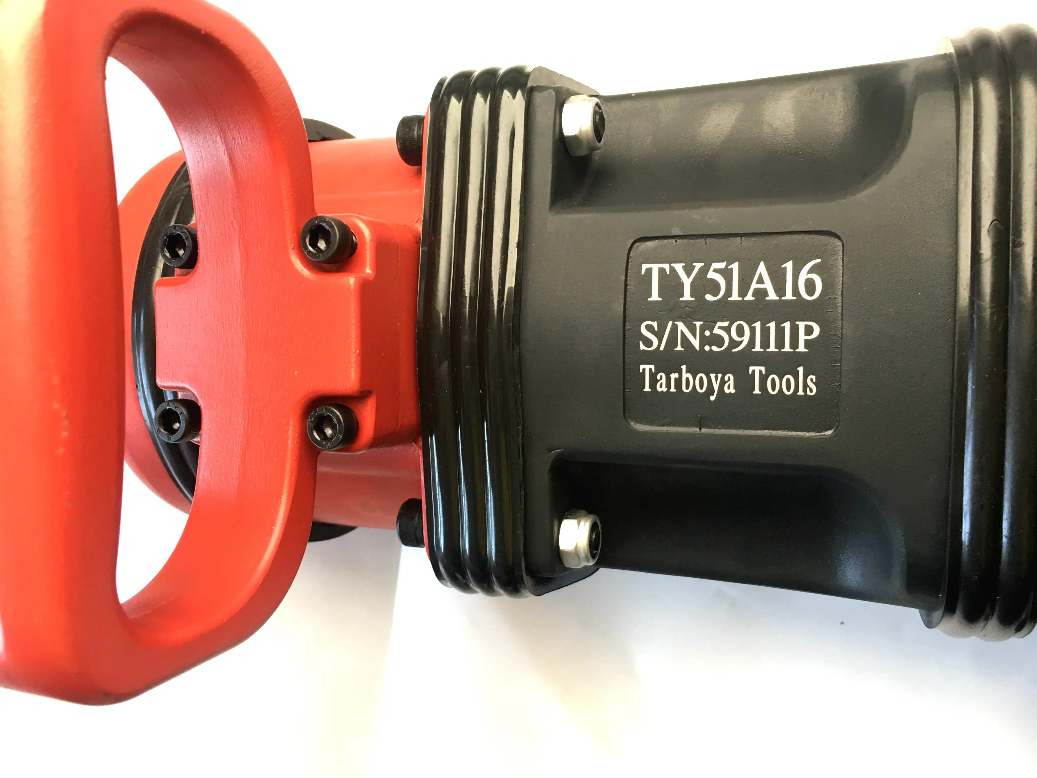 

High power, strong impact, comfortable grip, used to repair truck tires