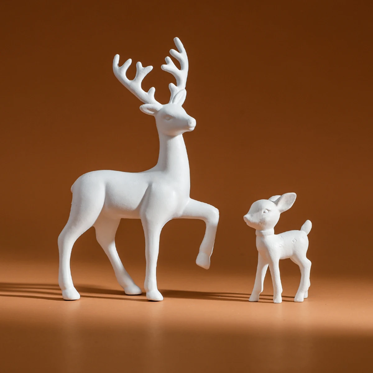 2 Pcs, Room Decor Mother Deer Cute Kids Room Decor Sculptures Kawaii Sculptures Christmas Home Decoration Fawn Figurines