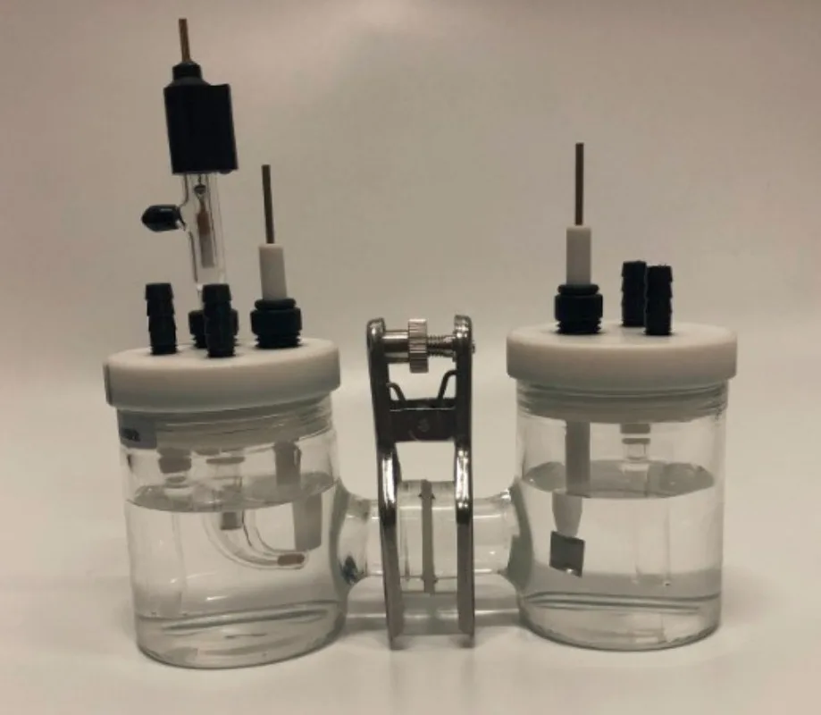 

CH2010-S Interchangeable Membrane H-type Electrolytic Cell Sealed Electrolytic Cell Electrochemical Analysis of Three Electrode