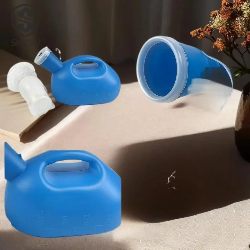 Portable Urinal Pee Bottle 2000ML For Men And Women Spill Proof Unisex Potty For Home Camping Car Travel Accessories