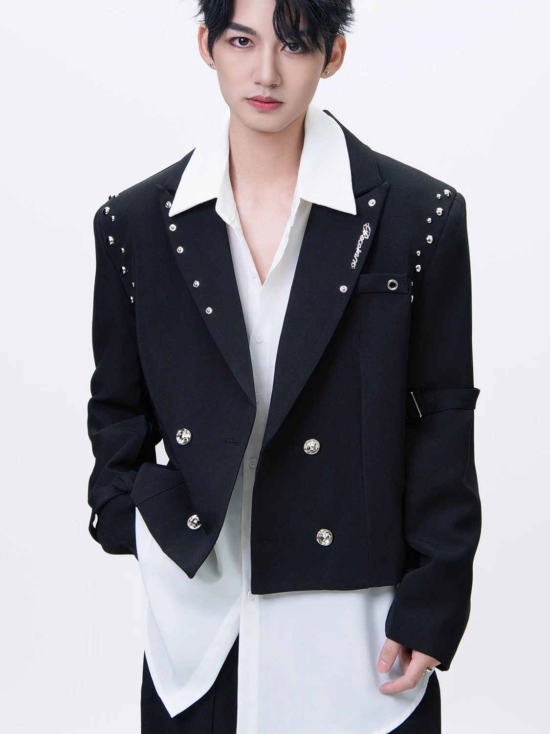 

Bla ort Men's Suit Jaet 2026 New Sle Personali High-End Metal Rivet Design Trendy Versatile Casual Suit Coat