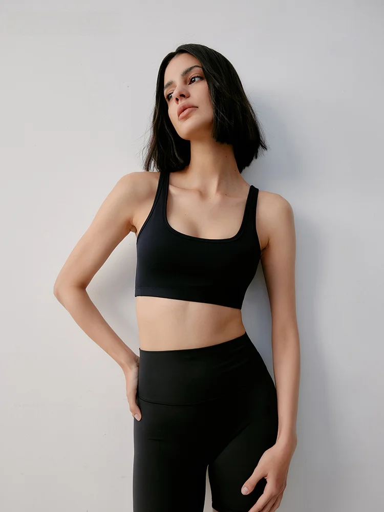 

Primecore Versatile High-Intensi Yoga Fitn Sports Bra Tank Top Women Breathable U-Ne Strong Nylon Lycra Blend ort Le...