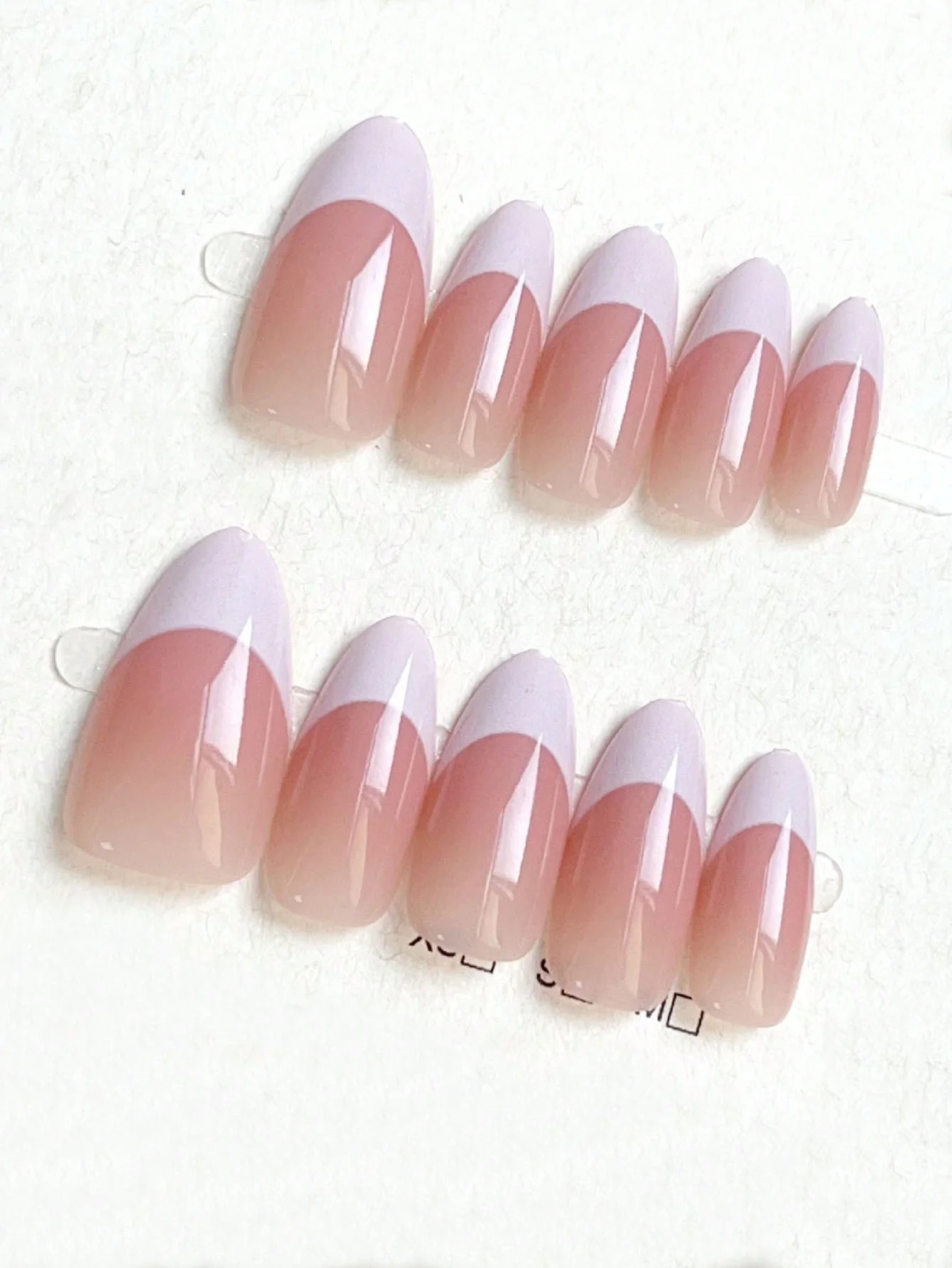 10pcs 수공 화이트 프렌치 팁 가짜 손톱 라이트 핑크 프레스 손톱 광택 전체 커버 거짓 손톱 여성과 소녀 착용 French Nils,Clean Nails,Fake nails