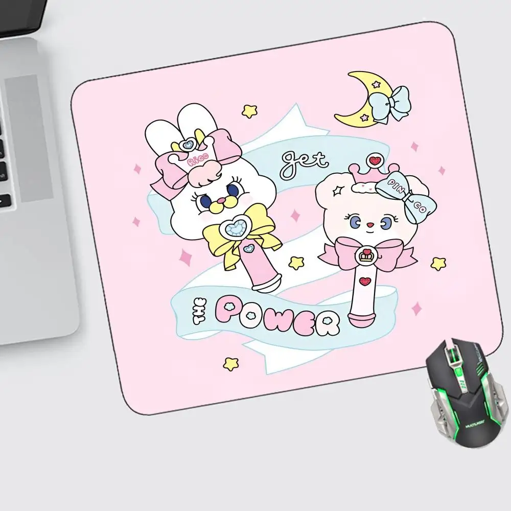 

Esther Bunny Pink Mouse Pad Small Gaming Accessories Keyboard Computer Offices Desk Mat Pc Gamer Non-slip Rubber Mousepad