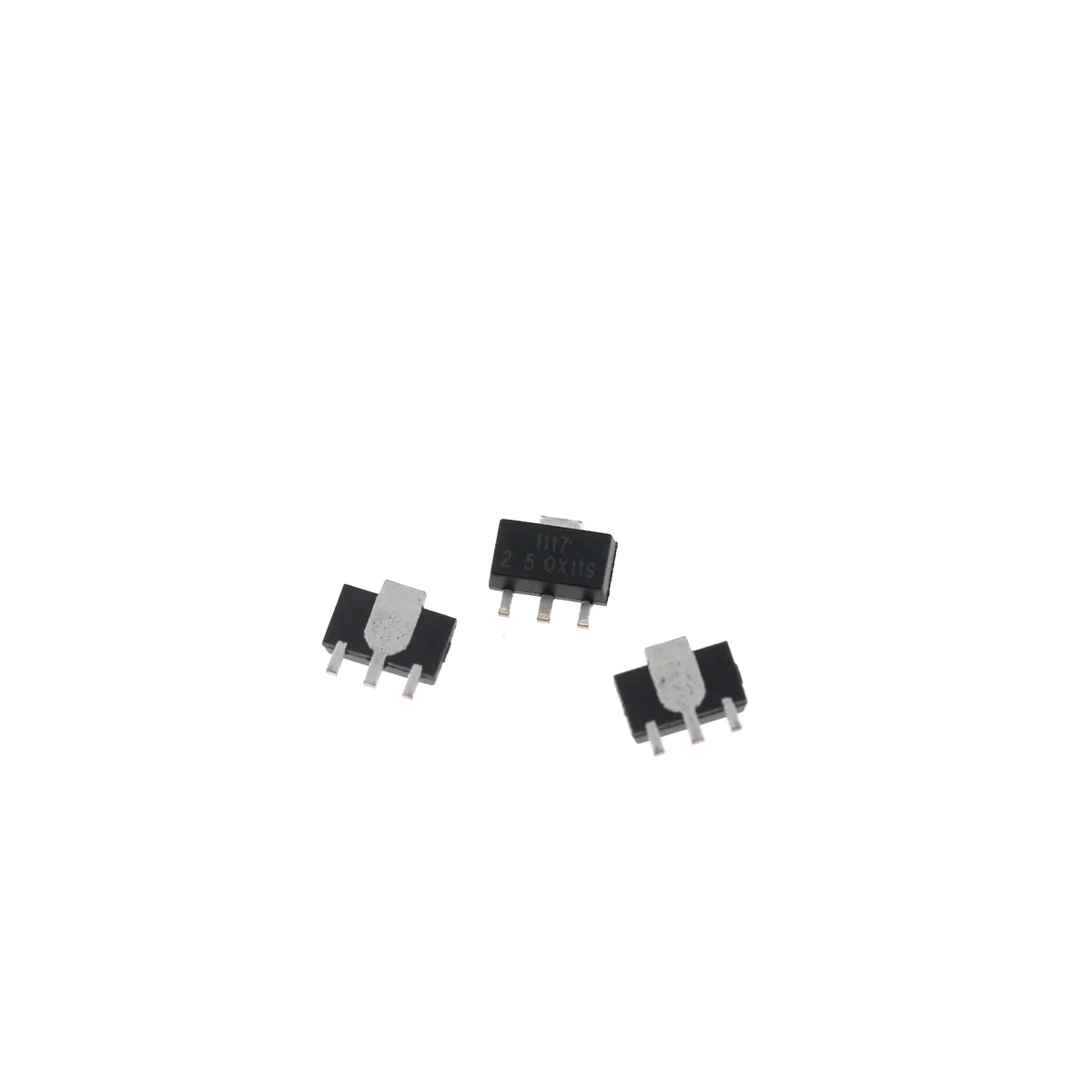 50PCS 2SD772 HT7544 78L08 HT7330 HT7136 HT7144 HT7033 Transistor SMD SOT89 Triode