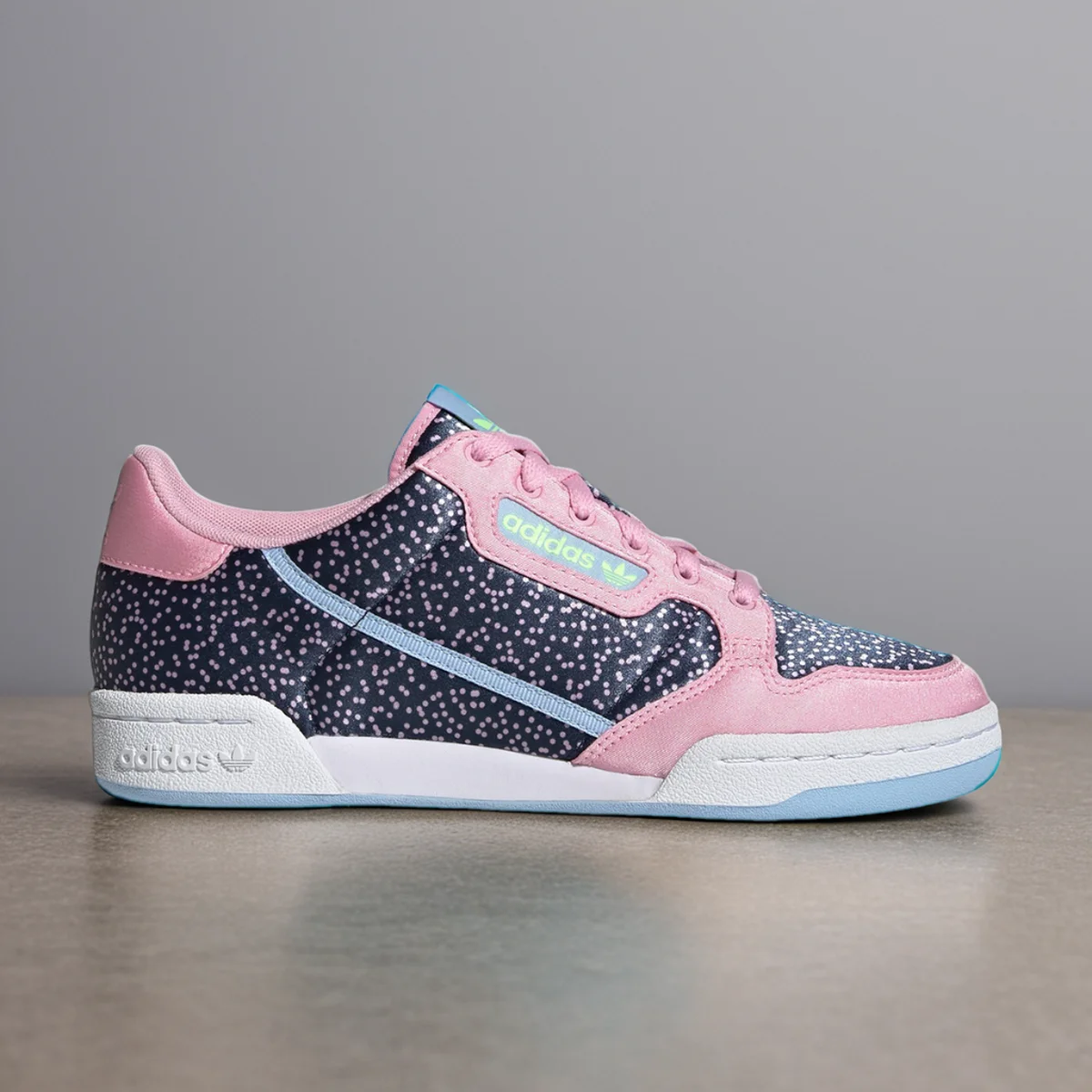 

Adidas genuine clover CONTINENTAL 80 W women's casual shoes EE5060