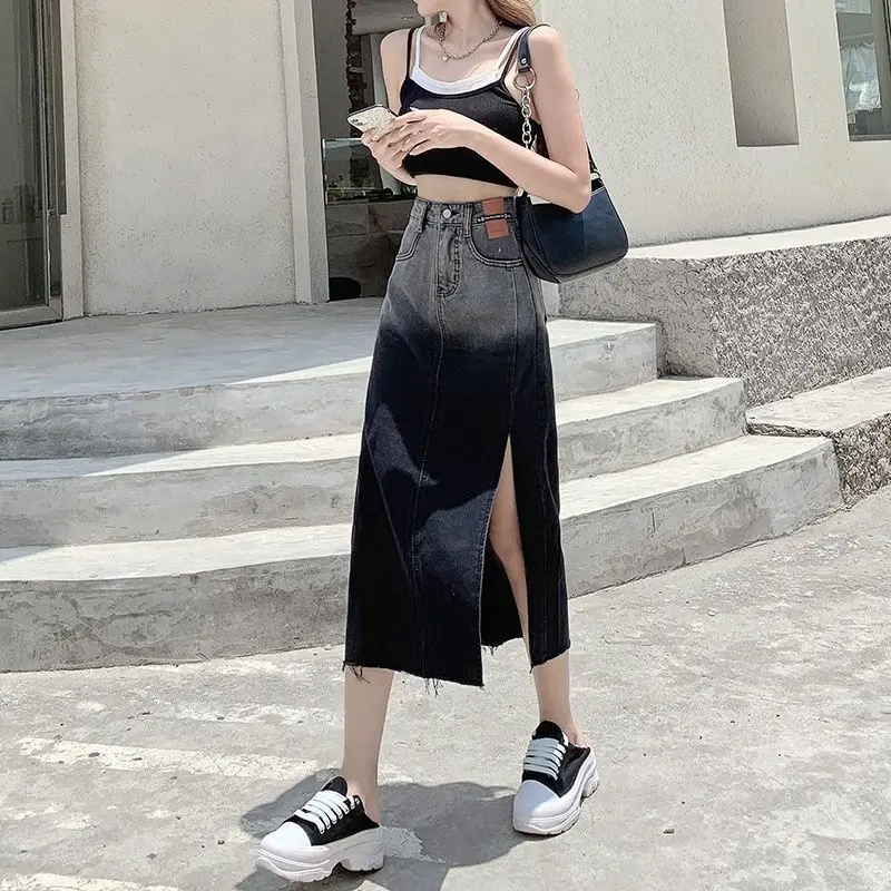 

​ Элегантная женская джинсовая юбка: новинка весенней коллекции, с высокой талией, омбре, с разрезом, А-силуэт, средней длины, облегающая ​