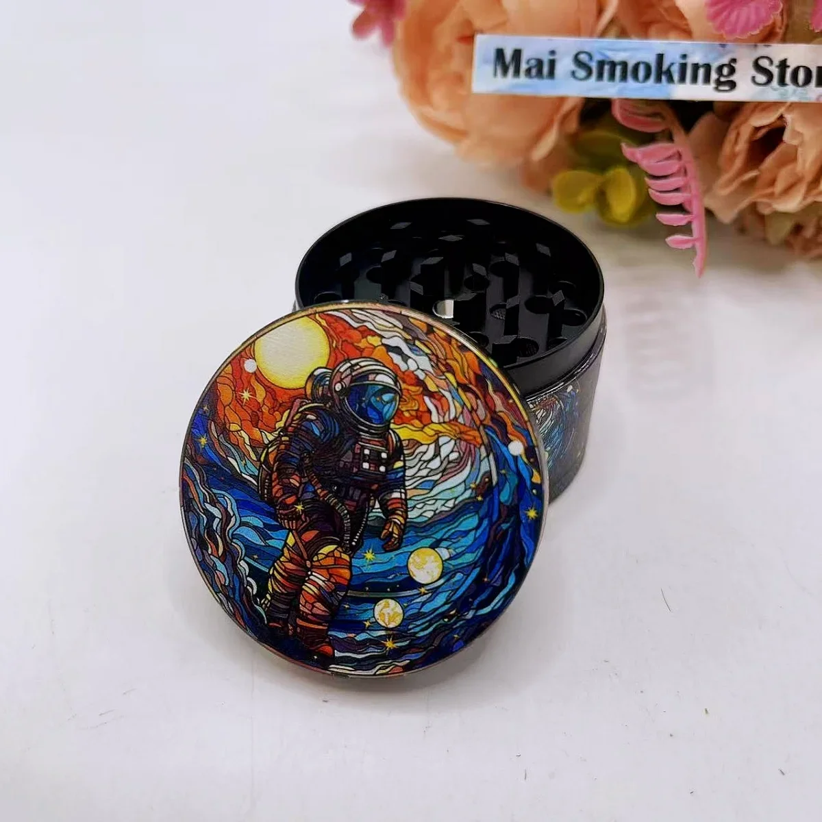 2inch Astronaut Herb Grinder 4-layer Manual Pepper Salt Mortar Spice Mill Pestle Grass Tobacco Grinder Cigarette Smoke Tool