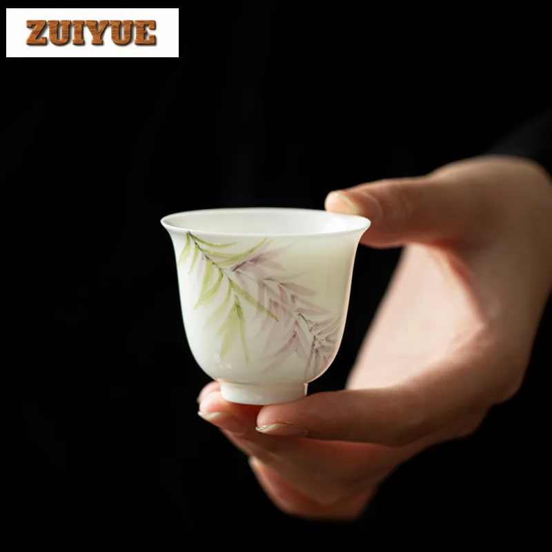 2pc/lotpure Hand-painted Wisteria Flower Tea Cup White Porcelain Tasting Master Cup Smelling Fragrant Mugs Kung Fu Teaset 85ml