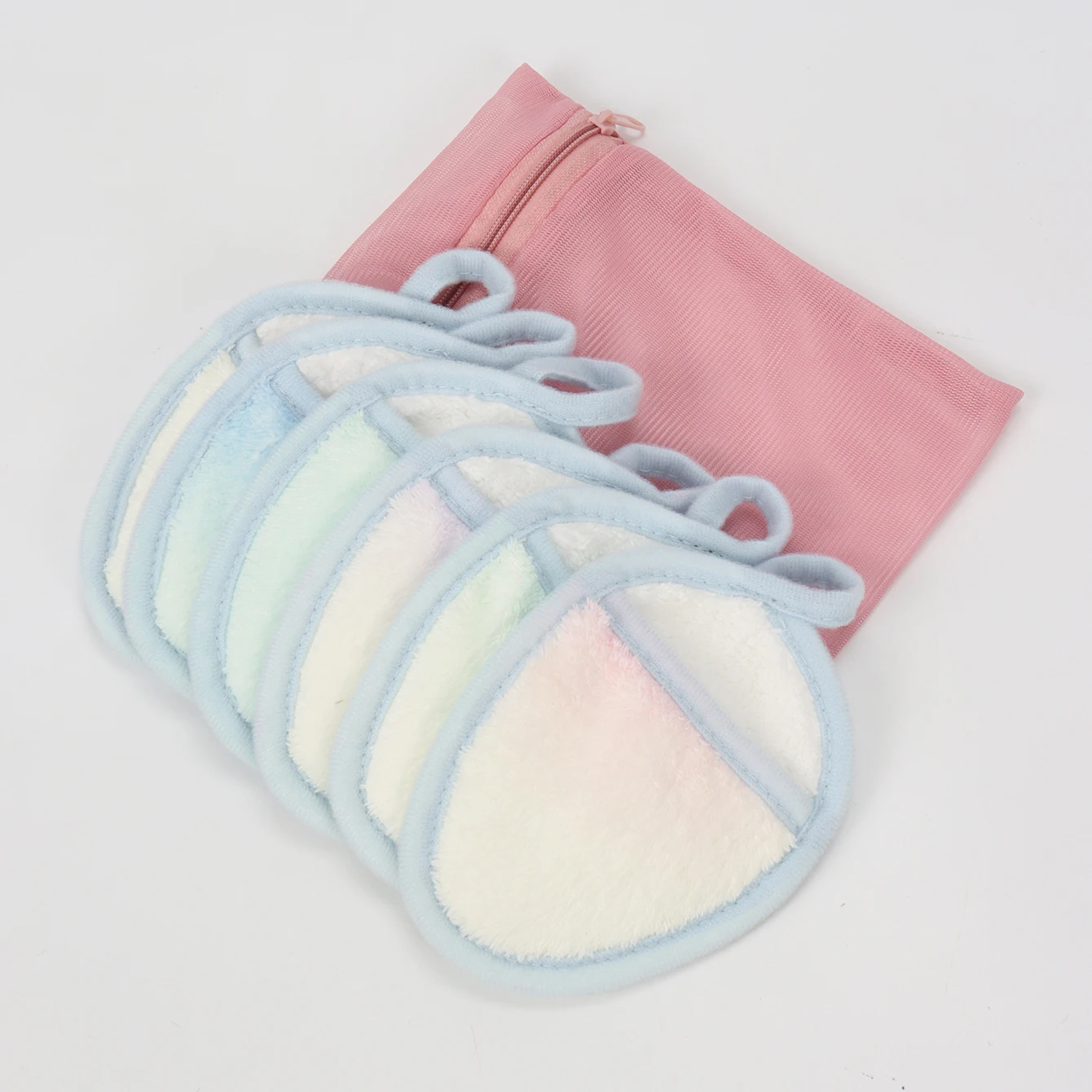 ถุงมือและผ้าเช็ดหน้า 3/6 ชิ้น + ถุงตาข่ายทำความสะอาด สามารถใช้สำหรับทำความสะอาดผิวหน้า เหมาะสำหรับทุกสภาพผิว