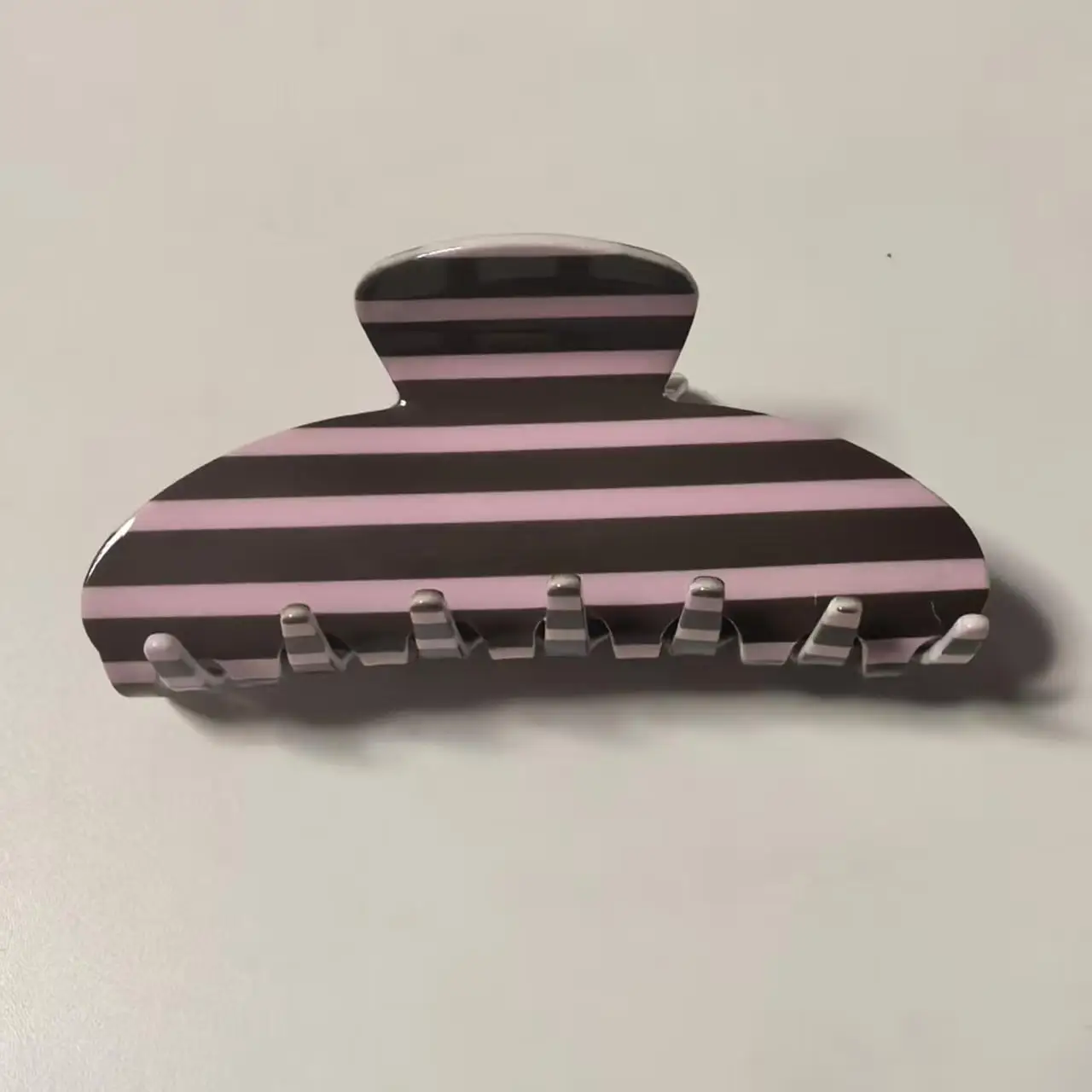 Acryl-Haarspange mit Bedruckten Streifen, 10cm Haarklammer, Großhandelsmengen Verfügbar, Hai-Motiv Haarspangen für Frauen – Detail 4