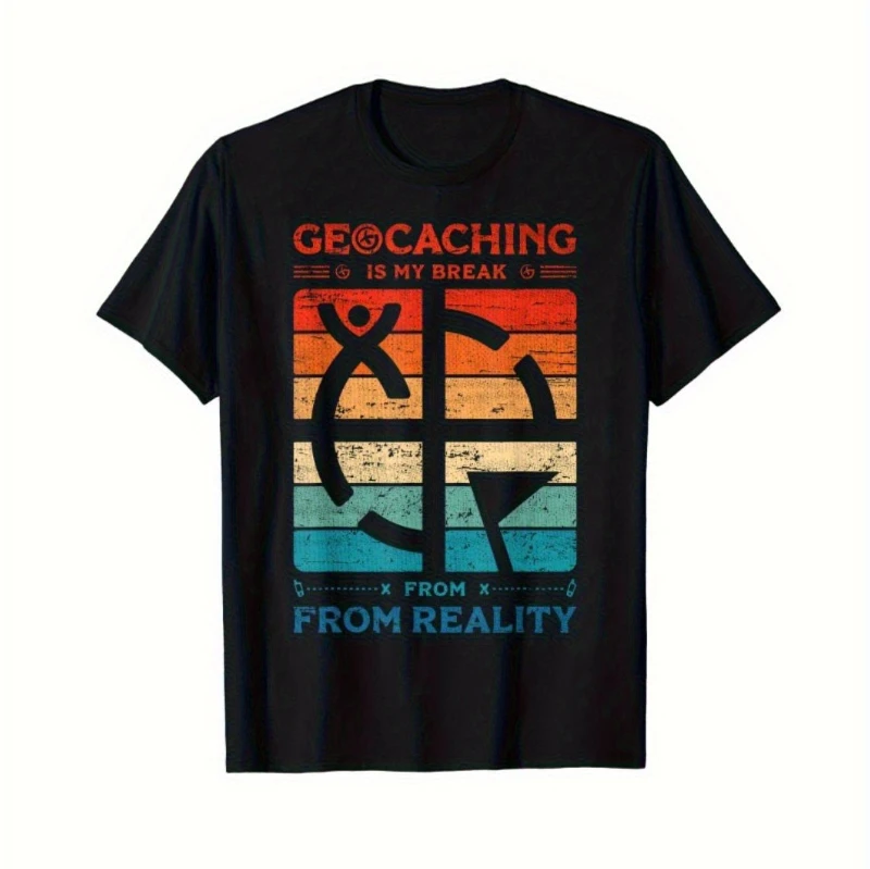 Camiseta de aventura Geocaching para hombre – "GEO CACHING ES MI PAUSA EN LA REALIDAD" Camiseta informal de manga corta con estampado geométrico retro