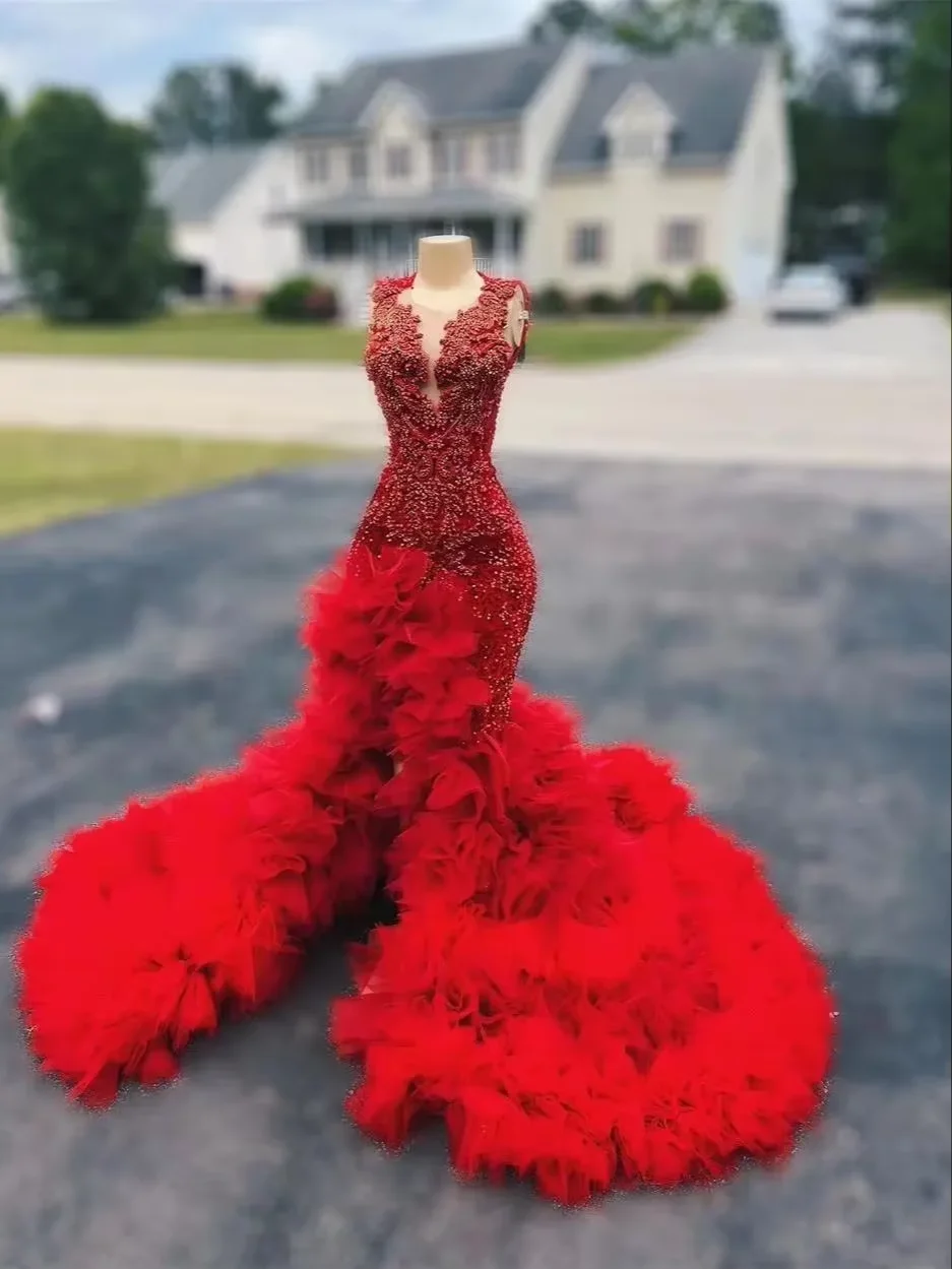 

Red Long Prom Dress For Black Girls 2025 Beaded Crystal Birthday Party Dresses Ruffles Evening Gown Mermaid High Slit Customized