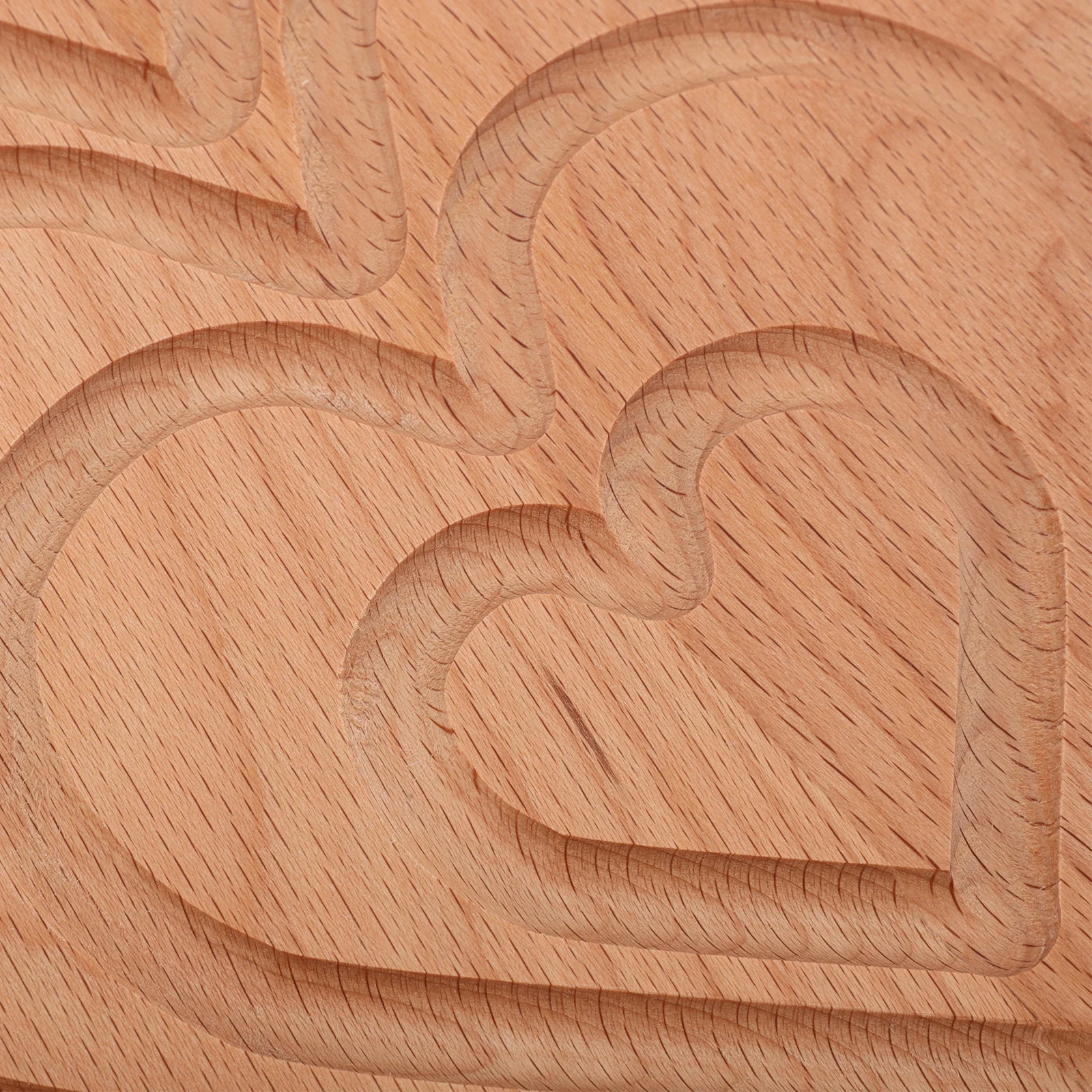 

Heart Shape Bread Storage Wooden Tray Classic Color Cake Display Tray Food Serving Decorative Wood Plate