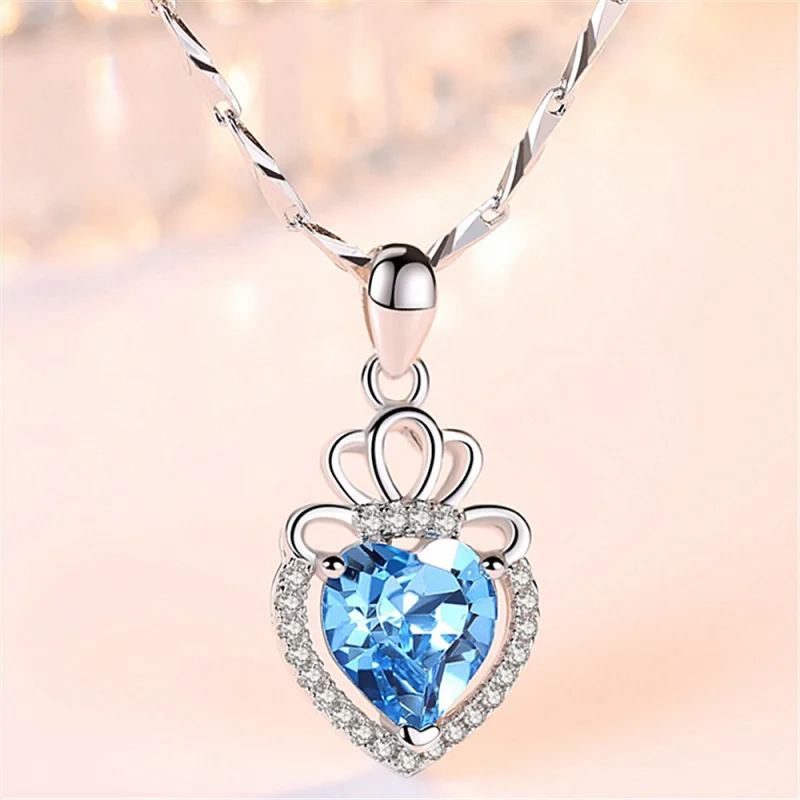 Heart Shaped Pendant Necklace Made Of S999 Mozambique Stone With Clarity D Hardness VVS1 Simple And Versatile Party Design