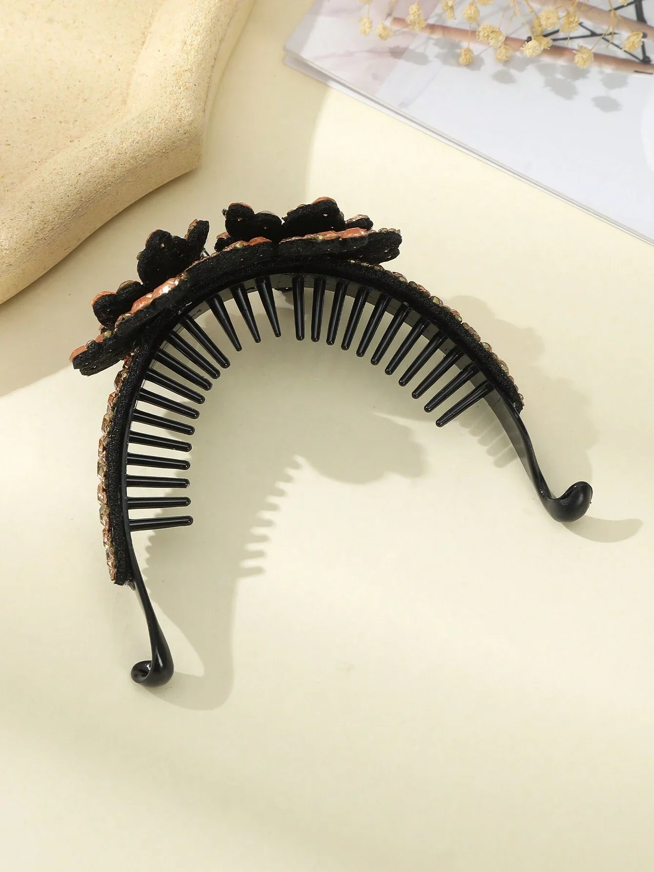 Rhinestone Flower Hair Claw Clip For Women Fashion Hair Accessory