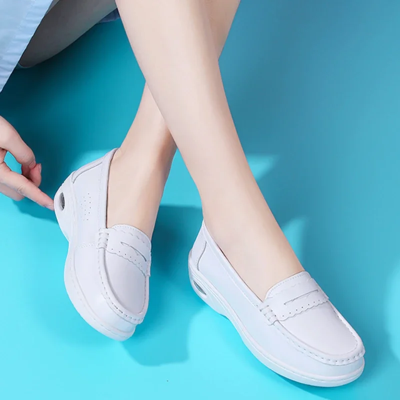 

New Women's Thick Sole Leisure Nurse Flat Walking Shoes Chaussure Femme: Increase, Wear, Comfortable, Professional