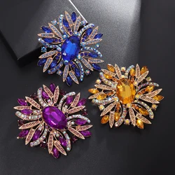 Exquisite Gorgeous Crystal Flower Brooch Women Elegant Fashion Banquet Jewelry Gift