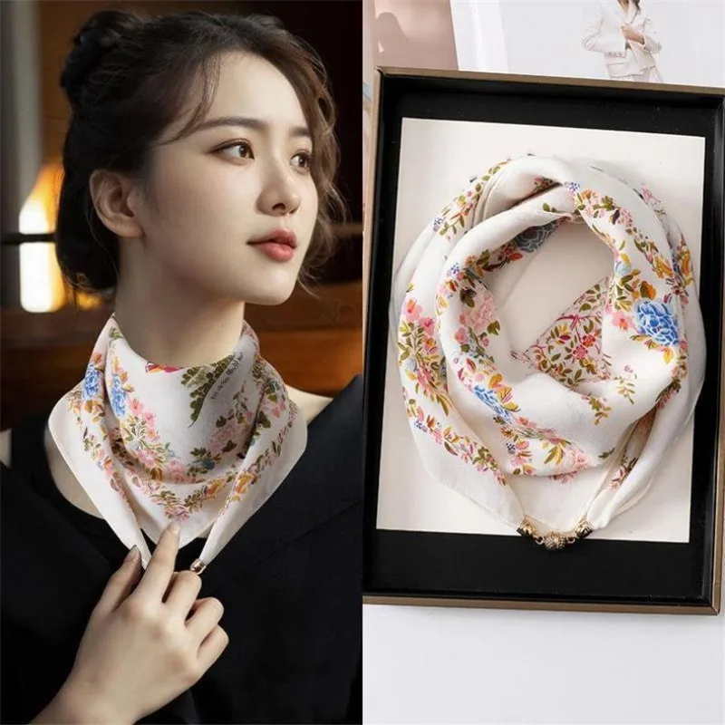 Hot Magnetic Triangle Neck Protection Scarf for Women in Autumn and Winter 2024 New Cotton and Linen Scarf  High-end Neck Scarf