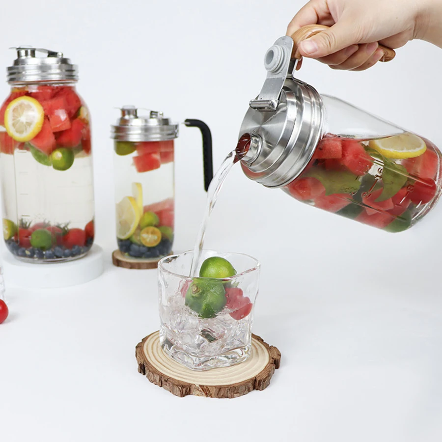 Stainless Steel Mason Jar Lids with Rubber Gasket and Handle Pour Spout Lids Reusable Mason Jar Lids for Wide Mouth Mason Jars