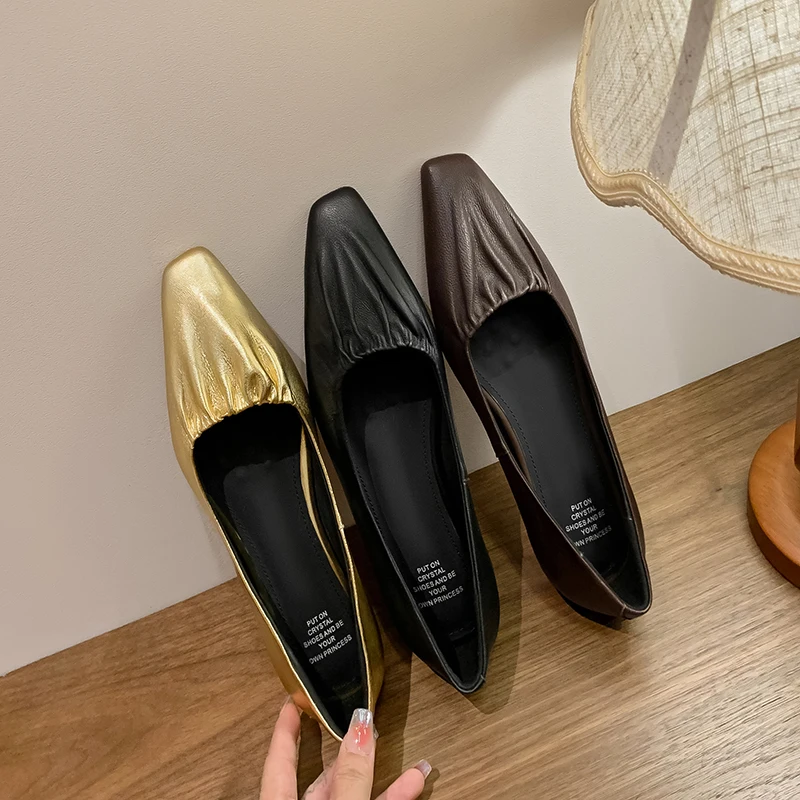 

Women's new spring and autumn leather pleated square toe low heel soft plain surface high-end temperament commuting work shoes