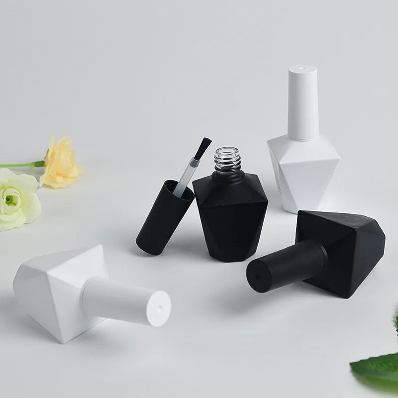 10/30/50pcs 13ml Empty Nail Polish Bottles Glass Nail Gel Bottles With Brush Lid Paint Glue Black/White Bottles Nail Oil Bottles