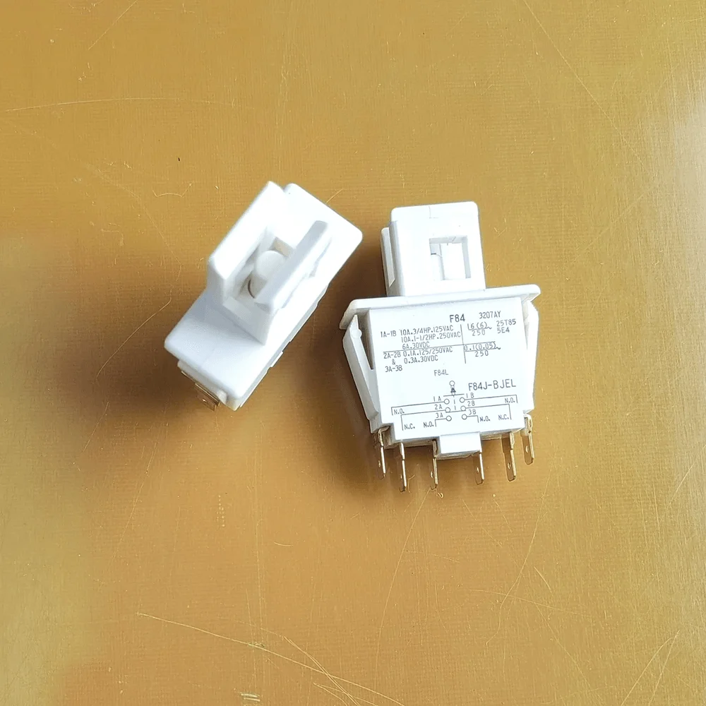 

Оригинальный новый 100% F84J-BJEL микропереключатель кнопочный переключатель F84