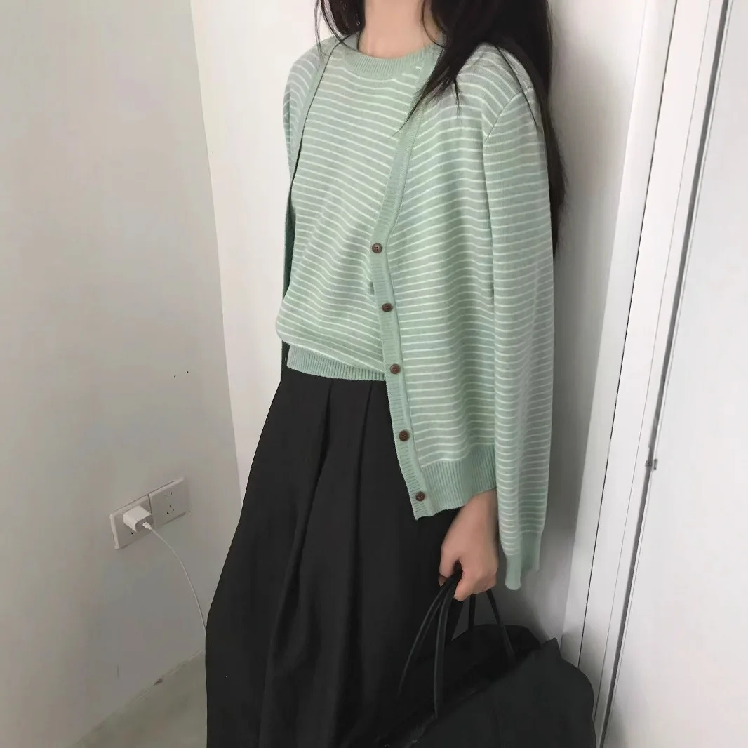 Twee Stukken Vrouwen Trui Sets Gestreepte Set Mouwloze O Hals Tank V Kraag Single Breasted Vest Losse Casual 2025, Herfst