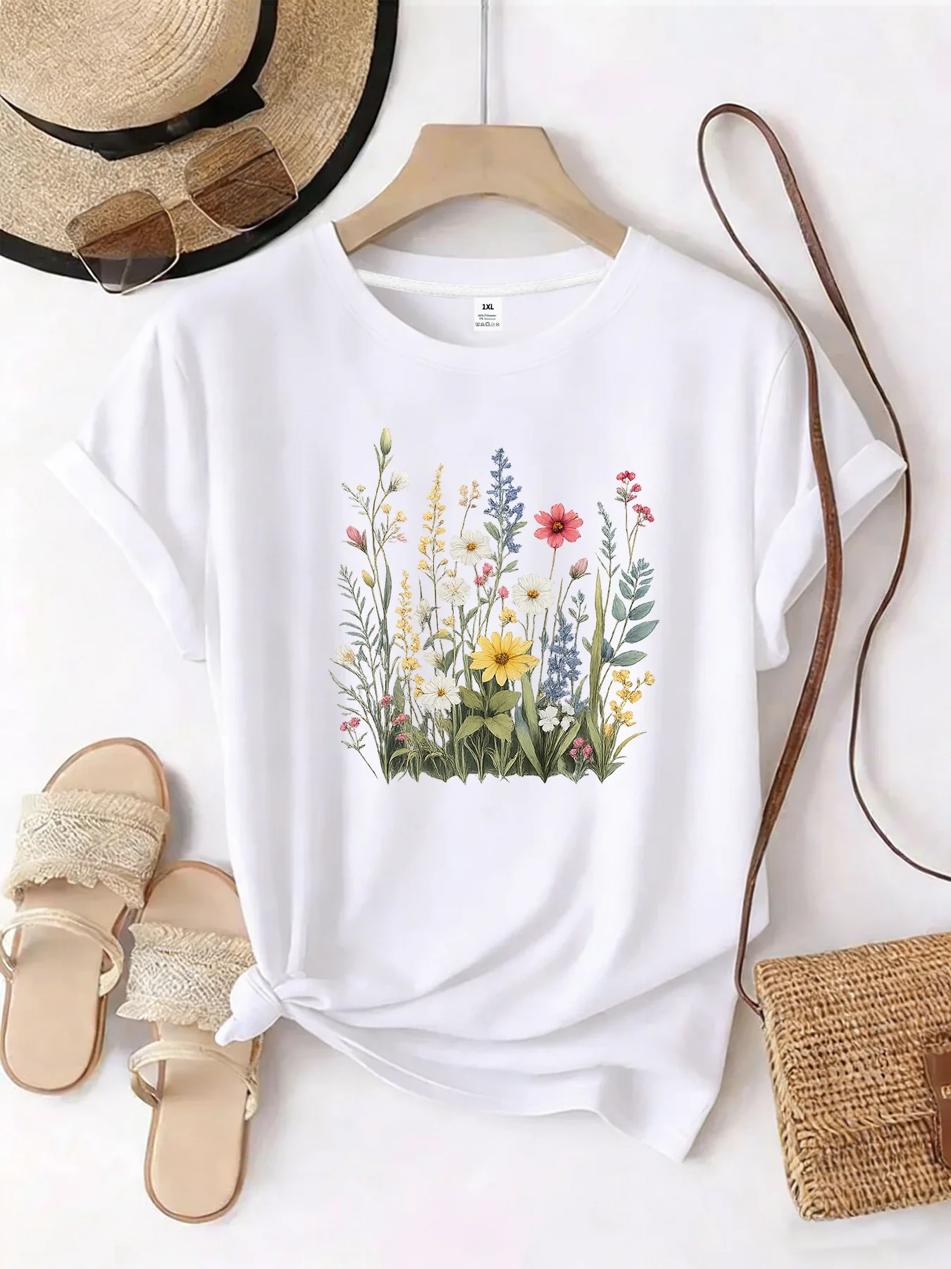 

【WZM101474】Creative Flower Print Plus-Size Women's Round Neck Summer Casual Short Sleeve Streetwear Fashion T-Shirt
