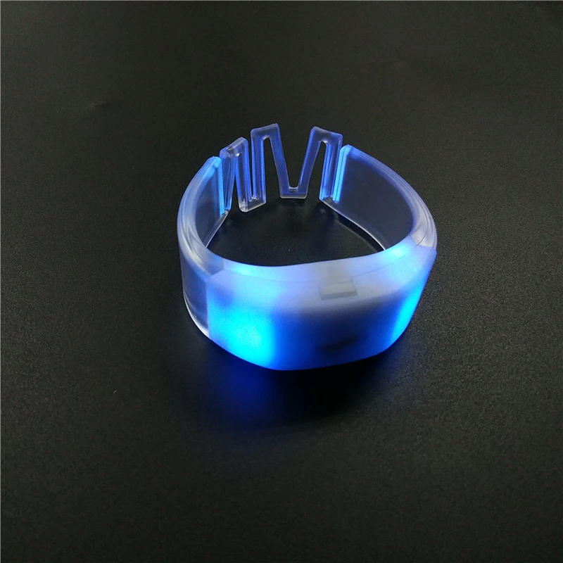 Imagem -04 - Led Tpu Silicone Nylon Pulseiras Glowing Music Control Pulseiras para Festa 24 Chaves Raio 200 m 433.92mhz Área 300 Pcs Lot