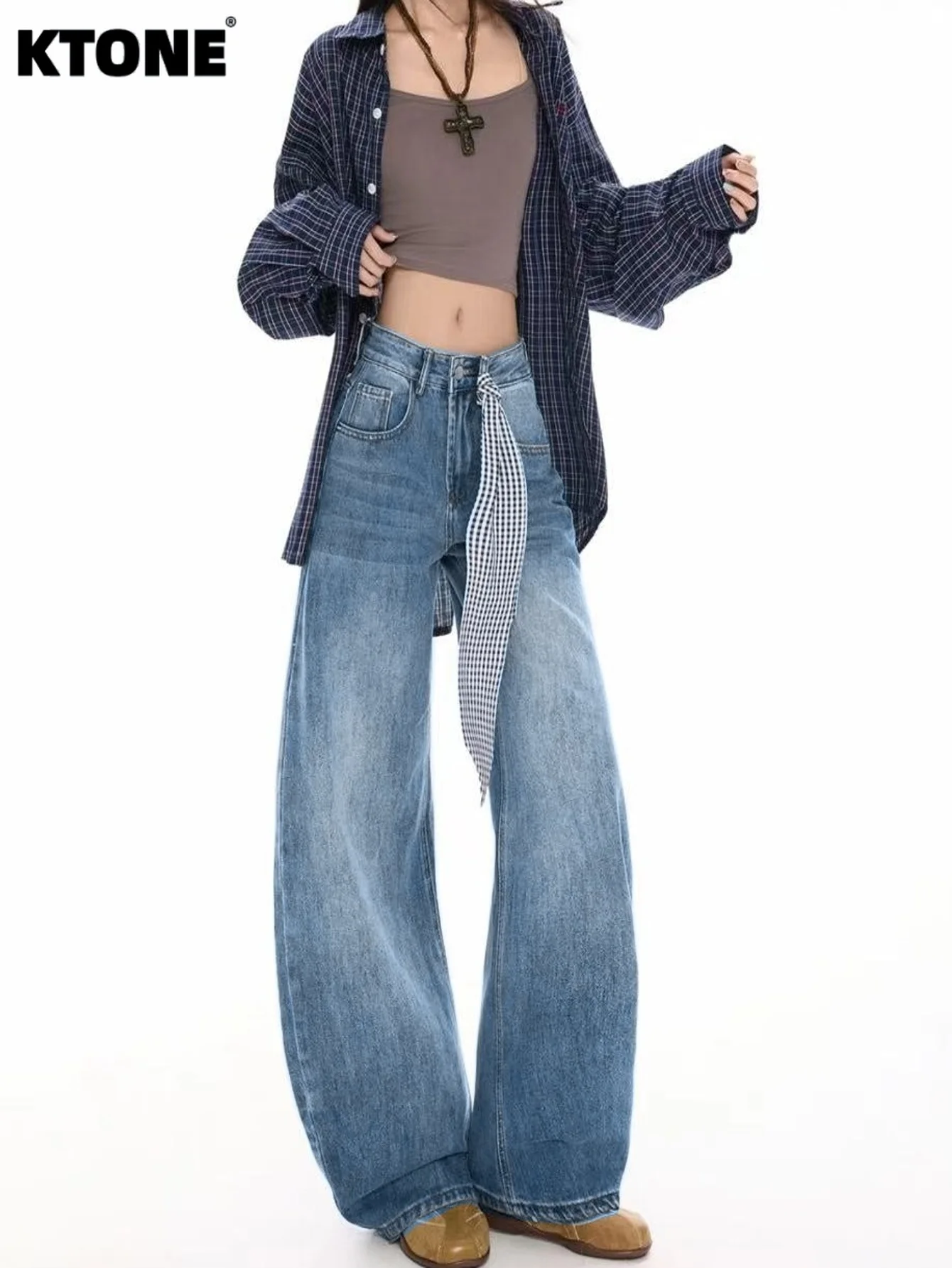 

Мужские свободные синие джинсы в стиле Y2K, уличный стиль, унисекс. Аксессуары и ремни в комплект не входят.