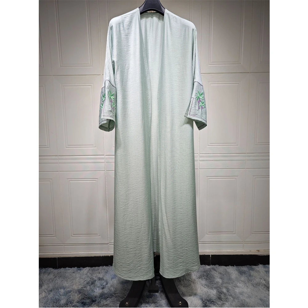 Imagem -04 - Abayas-quimono Bordado para Mulher Muçulmana Cardigan Cardigan Dubai Saudita Árabe Kaftan Ramadan Eid Roupa ao ar Livre Jalabiya