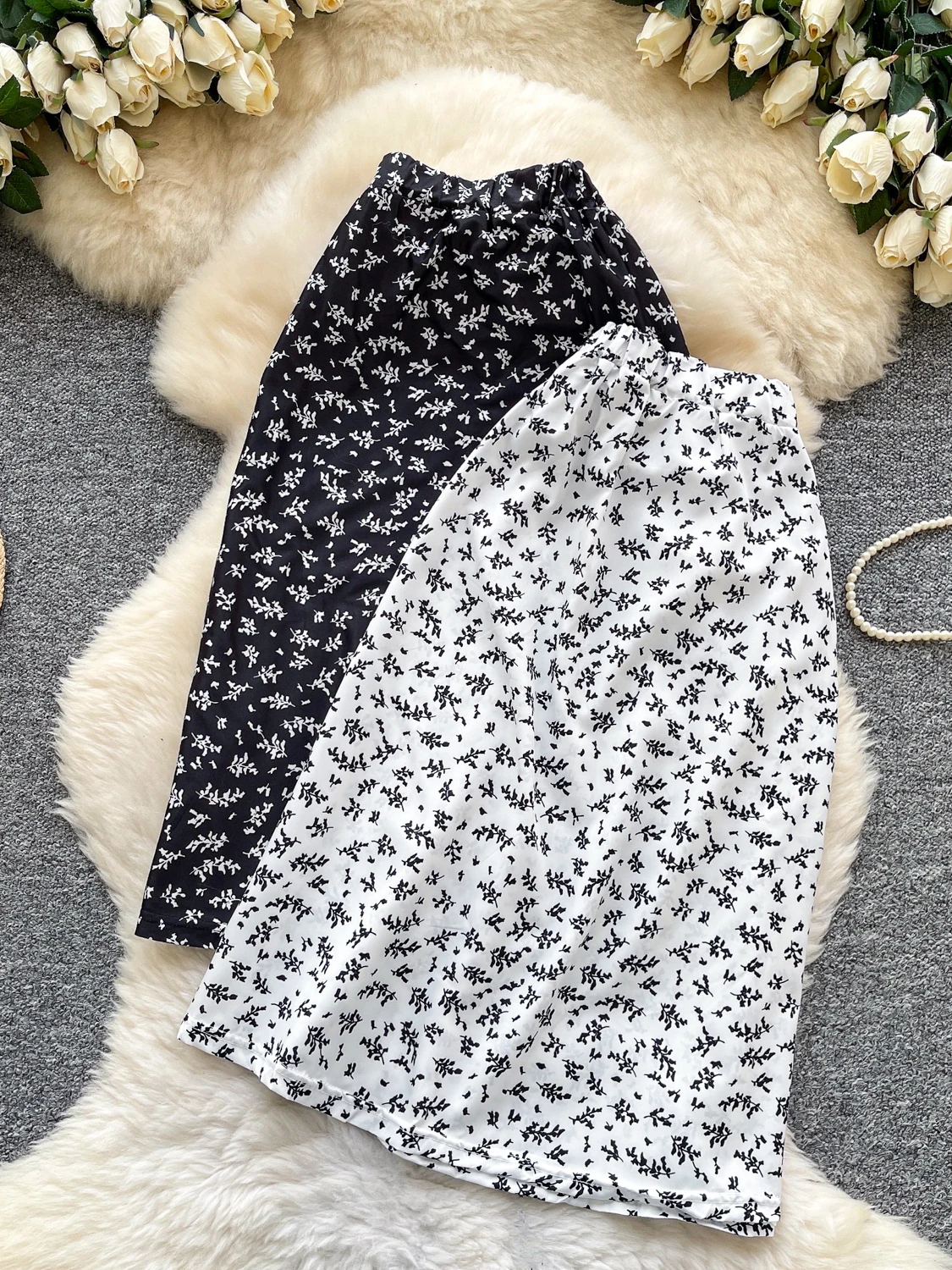 

Юбка миди с высокой талией, А-силуэт, с цветочным принтом, на резинке, для женщин, для офиса, с эффектом похудения, элегантная