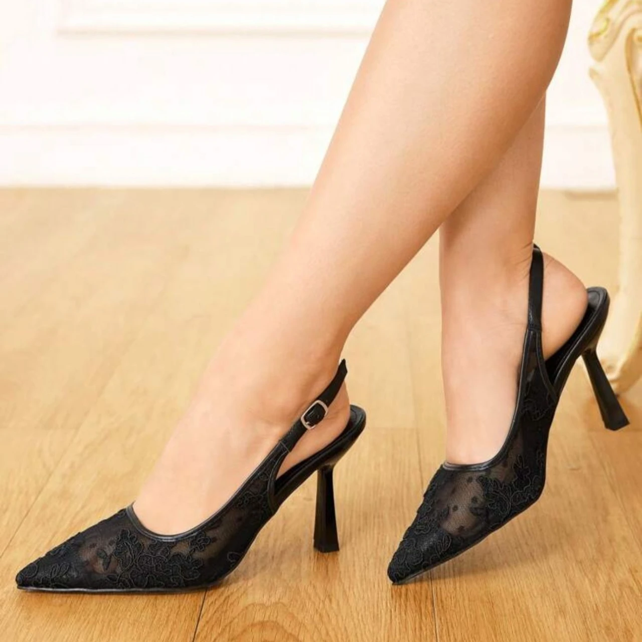 2026 Summer New Fashion High Heel Shoes Women  Pointed Toe Shoes Dresses Sandals Women Elegant Sex Appeal Lace Sandal 6643