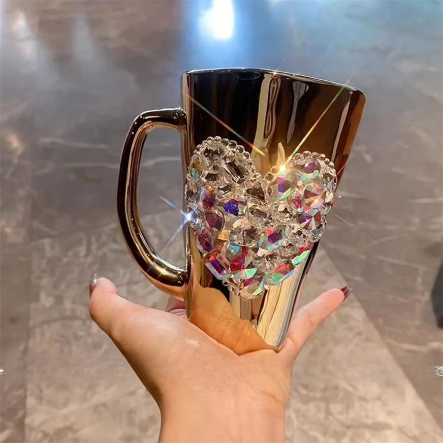 

Love Water Cup with Handle Rhinestones Glass Golden Coffee Milk Juice Mug Portable Office Home Drinking Diamond Mug 350ml