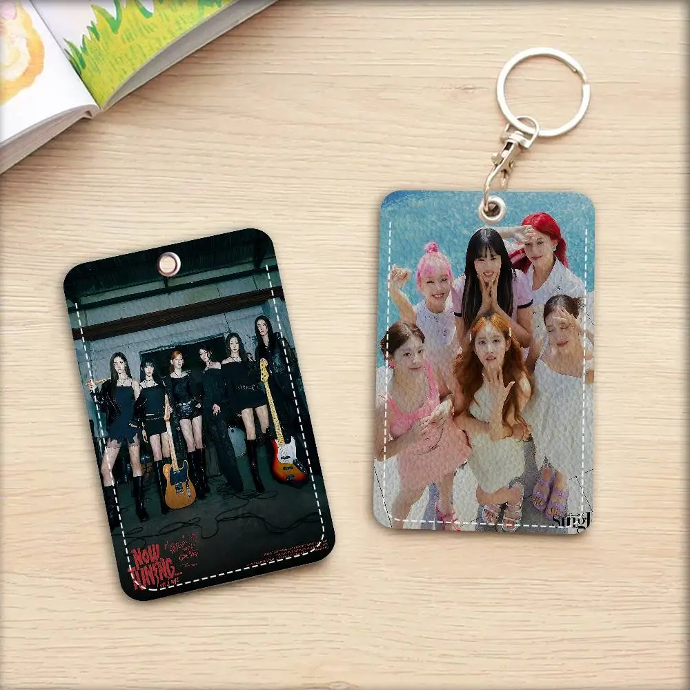 Kpop Group S-sTAYC Rectangle Keychain Card Holder, Badge Credit Card Holder, Student ID Card Holder, Bus Cards Cover