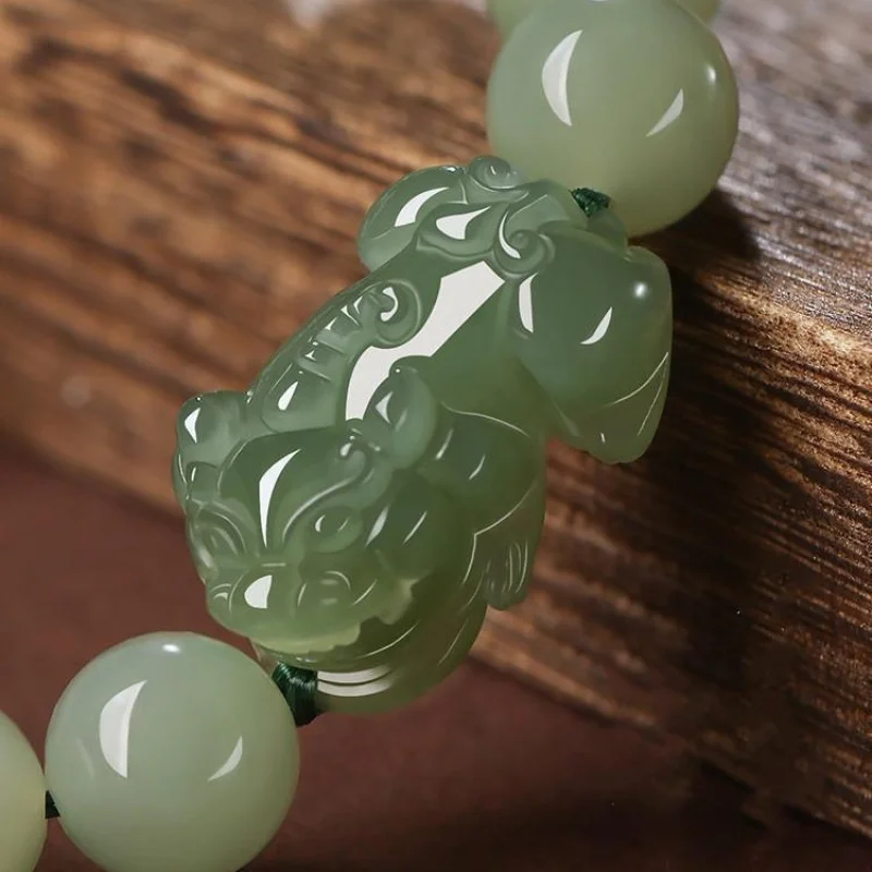 

Wholesale Natural for Men and Women Hetian Jade Laokeng Qing Shui Pixiu Bracelet with Certificat