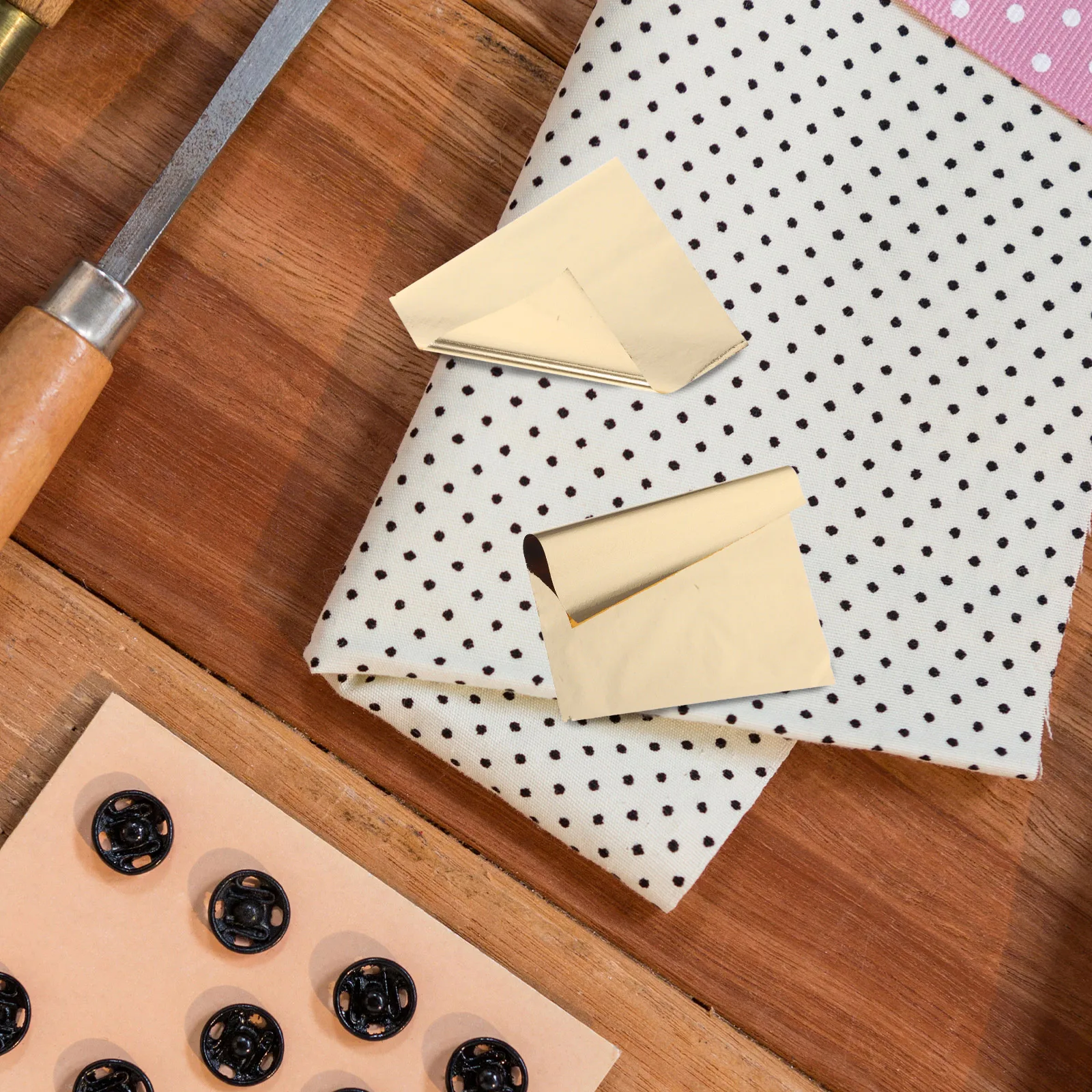 

240Pcs Imitation Gold Leaf Sheets for Resin Craft DIY Decoration Gold Foil Paper Handicrafts 12-Color Foil Sheets for Wall Nail