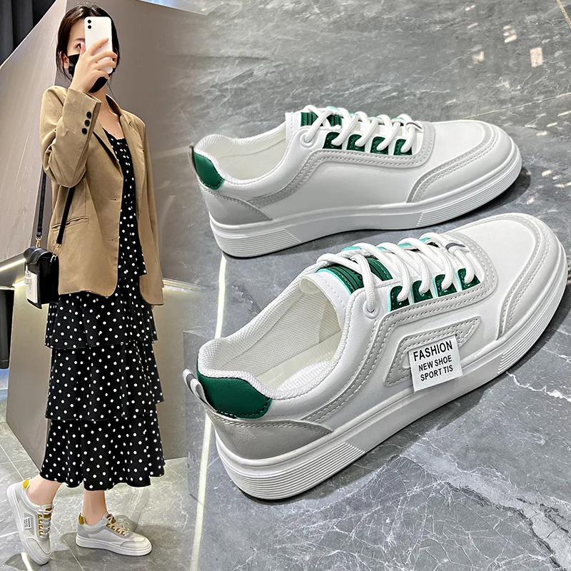 2024 Summer Fashion Women's New Breathable Board Shoes  Version Thick Soled Versatile Casual Elevated Sneakers Women